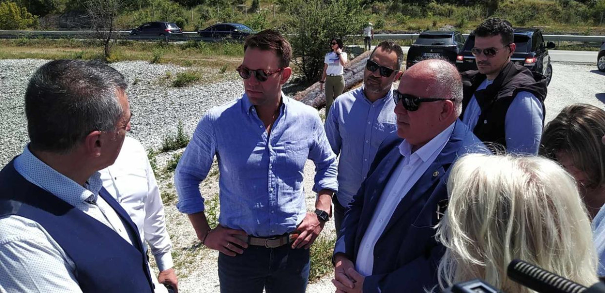 Κασσελάκης: Ένας πατριωτικός ΣΥΡΙΖΑ απέναντι σε φοβικούς Ελλαδέμπορους