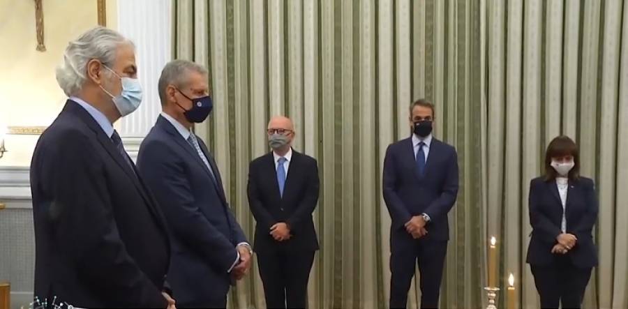 Ορκίστηκε ο Στυλιανίδης- Σύσκεψη με Μητσοτάκη και παραλαβή από Χαρδαλιά