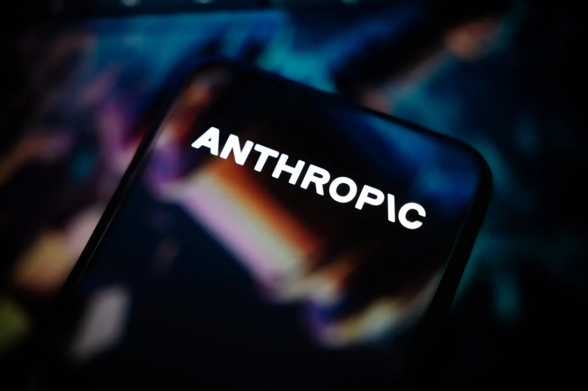 ΗΠΑ: Άρση μέρους των περιορισμών για το AI της Anthropic – Πρόσβαση μόνο σε «έμπιστους» οργανισμούς
