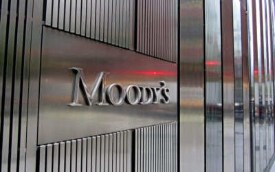 Moody’s: Αυξημένοι κίνδυνοι κρατικών χρεοκοπιών για το 2023