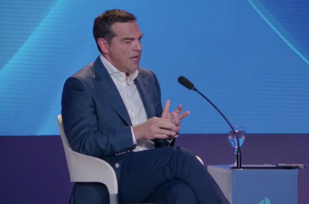 Πρόταση Τσίπρα στον Μητσοτάκη για debate «με το καλημέρα»