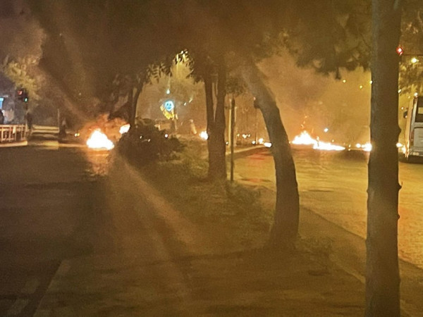 Επεισόδια στην Πανεπιστημιούπολη: Τέσσερις αστυνομικοί τραυματίες