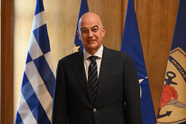Επίσημη επίσκεψη Δένδια στα ΗΑΕ- Η «ατζέντα» της συζήτησης