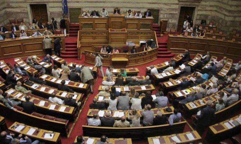 Ψηφίστηκε το νομοσχέδιο για την ιθαγένεια