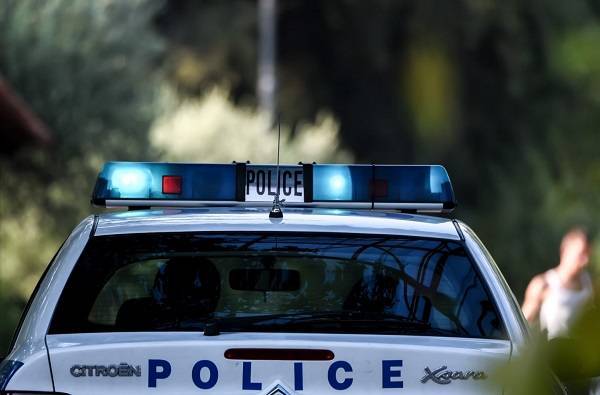 Σοκ σε χωριό των Ιωαννίνων: Πτώμα γυναίκας βρέθηκε σε μπαούλο
