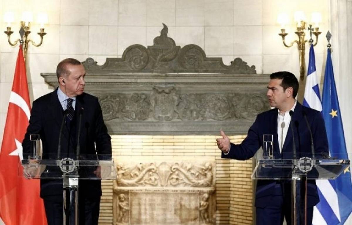 Συνάντηση Τσίπρα-Ερντογάν στις Βρυξέλλες: Οι Έλληνες στρατιωτικοί στην ατζέντα