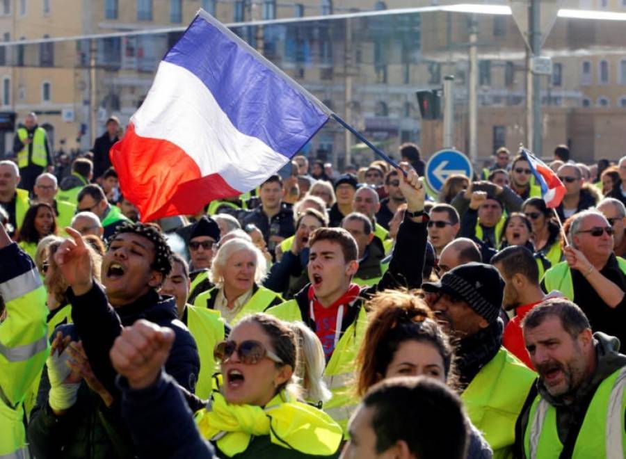 Γαλλία: 300.000 άνθρωποι σε κινητοποίηση συνδικάτων και «κίτρινων γιλέκων»