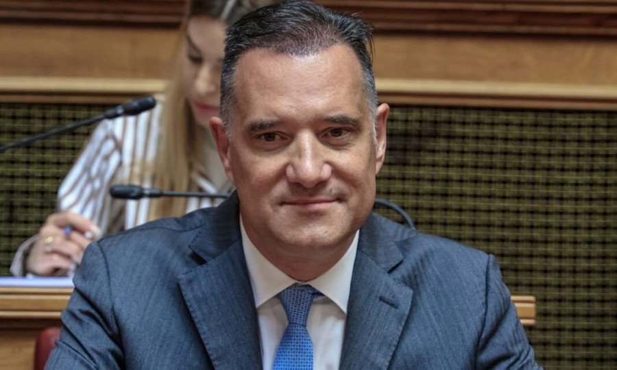 Επανεμφάνιση Γεωργιάδη με σύσταση να μιλάει μόνο για την Υγεία