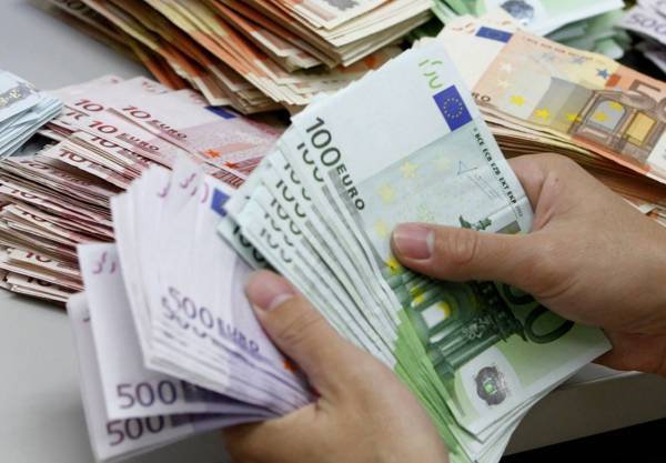 Focus: Η φοροδιαφυγή θα κοστίσει ετησίως στην Ελλάδα €6 δισ.