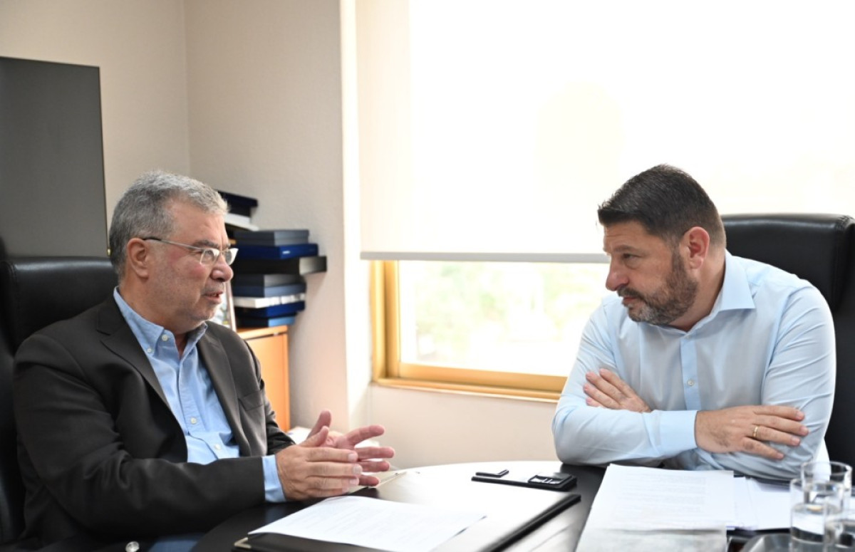 Επίσκεψη Χαρδαλιά σε Μοσχάτο - Ταύρο: Στο επίκεντρο έργα υποδομής και κοινωνικής στήριξης