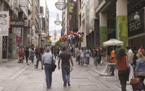 Παράταση μείωσης ενοικίου για όλο το καλοκαίρι-Ποιες επιχειρήσεις αφορά