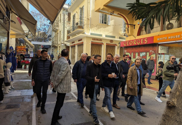 Στο εμπορικό τρίγωνο και τη Βαρβάκειο Αγορά ο Δούκας