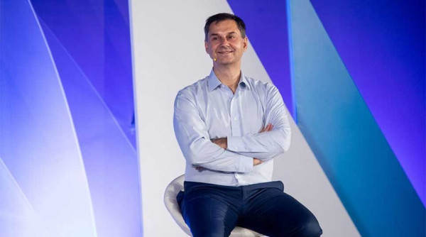 Θεοχάρης: Σημαντική η ενίσχυση της συνεργασίας Ελλάδας-Βρετανίας και Δυτικών Βαλκανίων