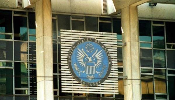 Η Αμερικάνικη Πρεσβεία δεν …άκουσε για τους καμένους!