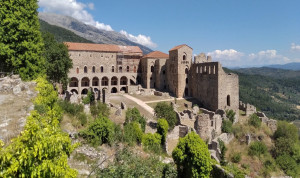 ΥΠΠΟΑ: Ανάδειξη και προσβασιμότητα στην Καστροπολιτεία του Μυστρά