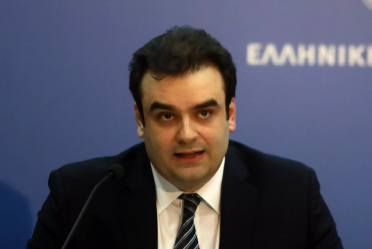 Πιερρακάκης: Επιστρέφεται ένα ενοίκιο σε 900.000 οικογένειες - Το πλεόνασμα γίνεται κοινωνικό μέρισμα
