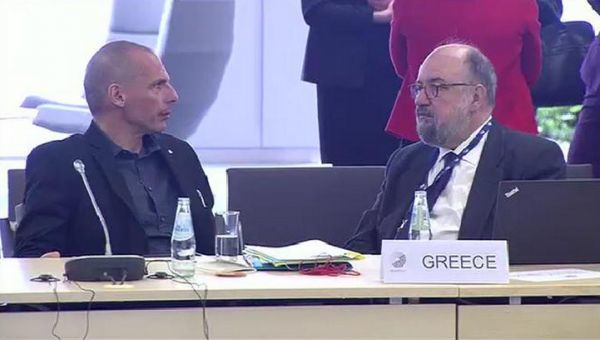 Στην αντεπίθεση ο Βαρουφάκης: Σκληρή απάντηση στο Γιάννη Στουρνάρα