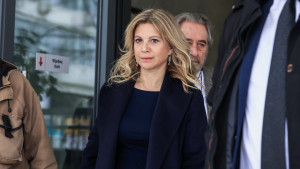 Καρυστιανού: Διαφωνία για τη διεξαγωγή της δίκης των Τεμπών στη Λάρισα