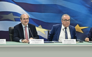 Αυξήσεις στο Δημόσιο-Παράταση του market pass: Τα νέα μέτρα αναλυτικά