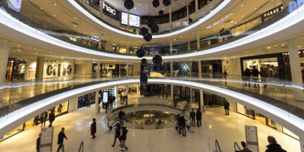 Άνοιξαν εμπορικά κέντρα και ινστιτούτα αισθητικής- Οι κανόνες λειτουργίας
