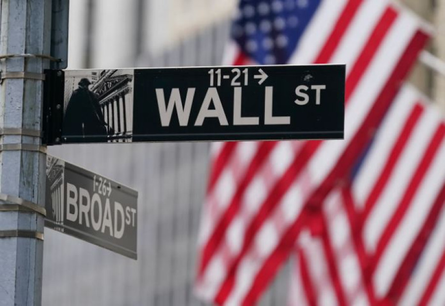 Συνεχίζει σε αρνητικό «τέμπο» η Wall Street