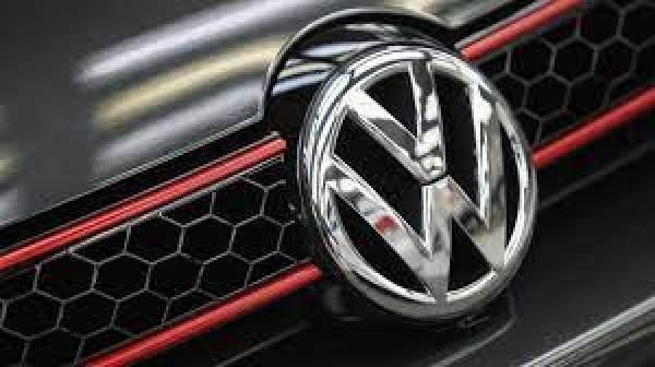 Volkswagen: Εξετάζει την περικοπή 30.000 θέσεων εργασίας
