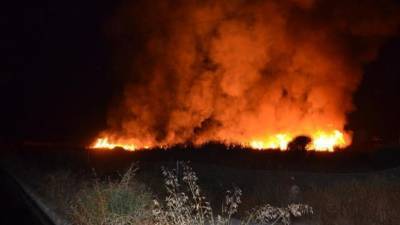 Πυρκαγιά κοντά σε κατοικημένη περιοχή στο Πόρτο Ράφτη