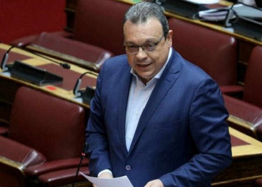 Φάμελλος για ΔΕΗ: Να προχωρήσει άμεσα σε μειώσεις τιμολογίων