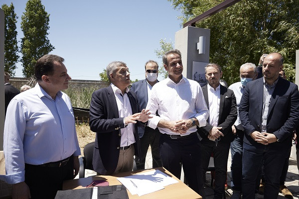 Μητσοτάκης: Πρόσθετα κονδύλια και επίβλεψη των μεγάλων έργων της περιφέρειας