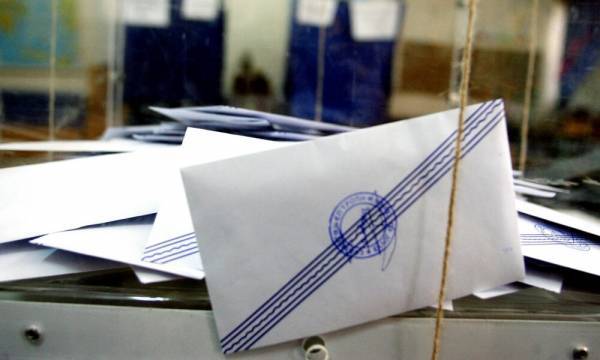 ΥΠΕΣ: Στα ίδια εκλογικά τμήματα οι επαναληπτικές εκλογές