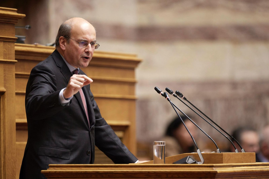 Χατζηδάκης: Κατέθεσε τρεις νομοτεχνικές παρεμβάσεις στο νομοσχέδιο για το Δημόσιο - Ποιες αλλαγές φέρνουν
