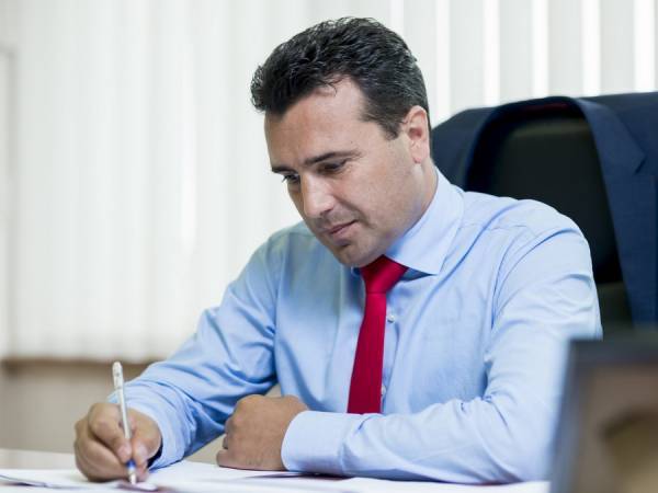 Ζάεφ σε Μητσοτάκη: Δώσε μία ευκαιρία στη συμφωνία