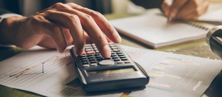 Παράταση καταβολής ασφαλιστικών εισφορών Απριλίου για εργοδότες και ελεύθερους επαγγελματίες