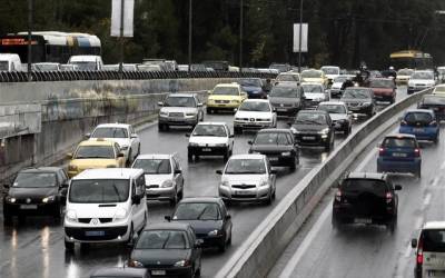 ΕΛΣΤΑΤ: +15,2% οι άδειες κυκλοφορίας νέων αυτοκινήτων τον Μάιο
