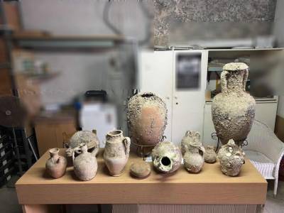 Συνελήφθη 56χρονος στα Χανιά με αρχαία αντικείμενα στην κατοχή του