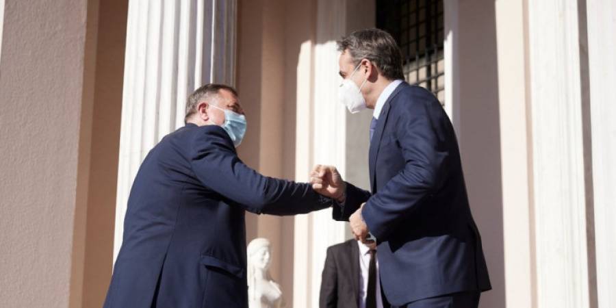 Μητσοτάκης σε Ντόντικ: Στις οικονομικές μας σχέσεις υπάρχει περιθώριο βελτίωσης