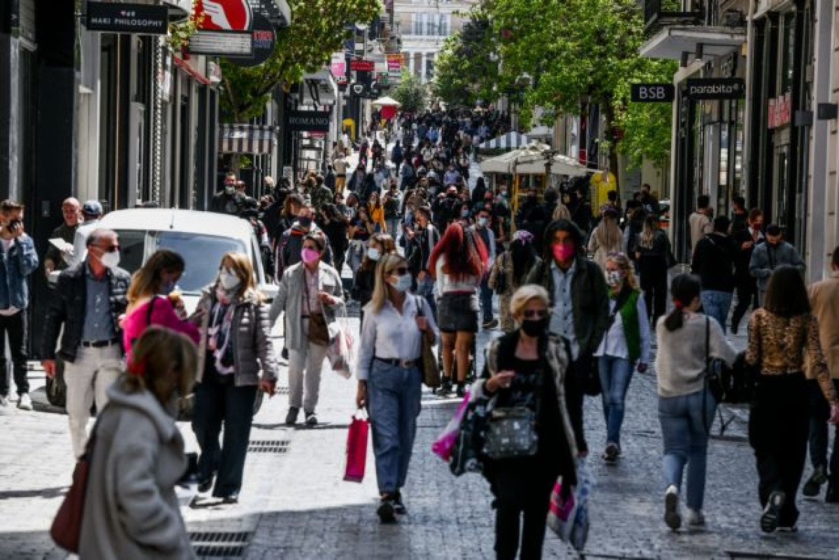 Ανοικτά την Κυριακή μετά τη Black Friday (τελικά) τα μαγαζιά