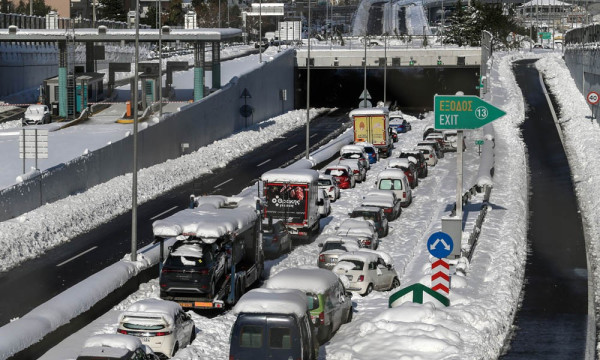 Ανοιχτή για τα φορτηγά η Αθηνών-Θεσσαλονίκης-Κανονική κυκλοφορία στην Αττική Οδό