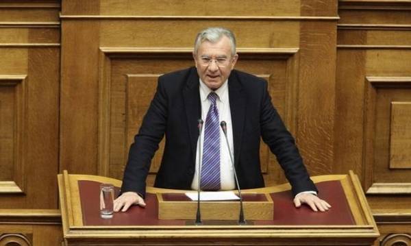 Συλλυπητήρια του πολιτικού κόσμου στον Γιώργο Δημαρά