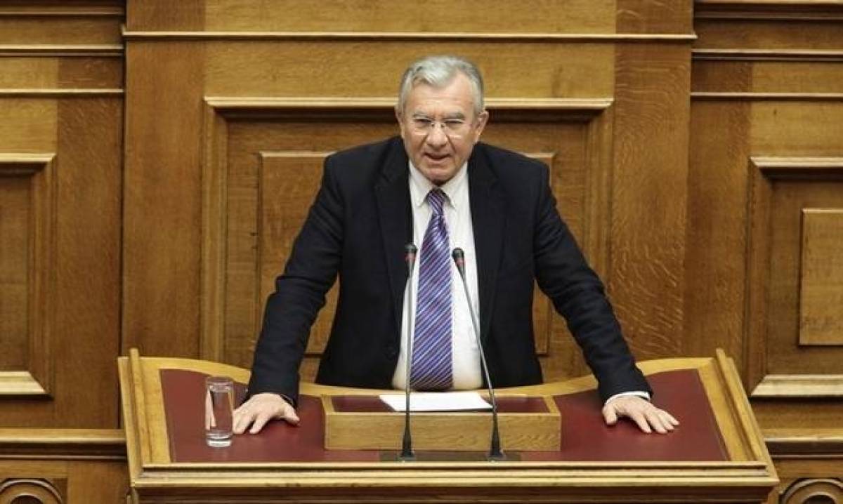 Συλλυπητήρια του πολιτικού κόσμου στον Γιώργο Δημαρά
