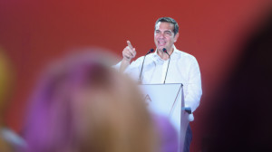 Τσίπρας: Να απαλλαγούμε από το ζόφο του καθεστώτος Μητσοτάκη