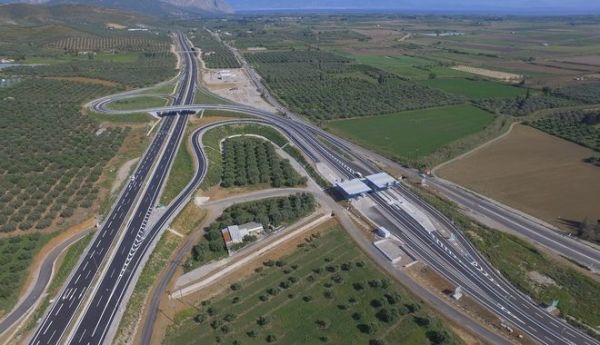 Ιονία Οδός:Σε λειτουργία τα νέα διόδια-Πού κυμαίνονται οι τιμές