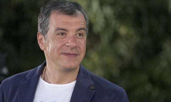 Ο Σταύρος δεν πάει πουθενά... εδώ θα μείνει