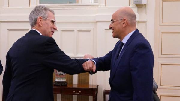 Συνάντηση Δένδια - Πάιατ με επίκεντρο την τουρκική παραβατικότητα