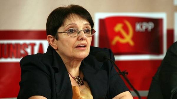 Παπαρήγα: Κατευθύνουν την επίλυση των ελληνοτουρκικών στη συνδιαχείριση στο Αιγαίο