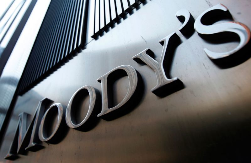 Moody’s: Αβέβαιη η μορφή και το βάθος της ελάφρυνσης χρέους
