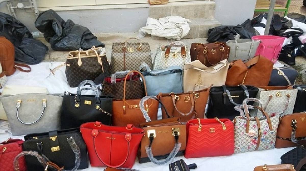 Επιχείρηση κατά του παρεμπορίου στο Λουτράκι