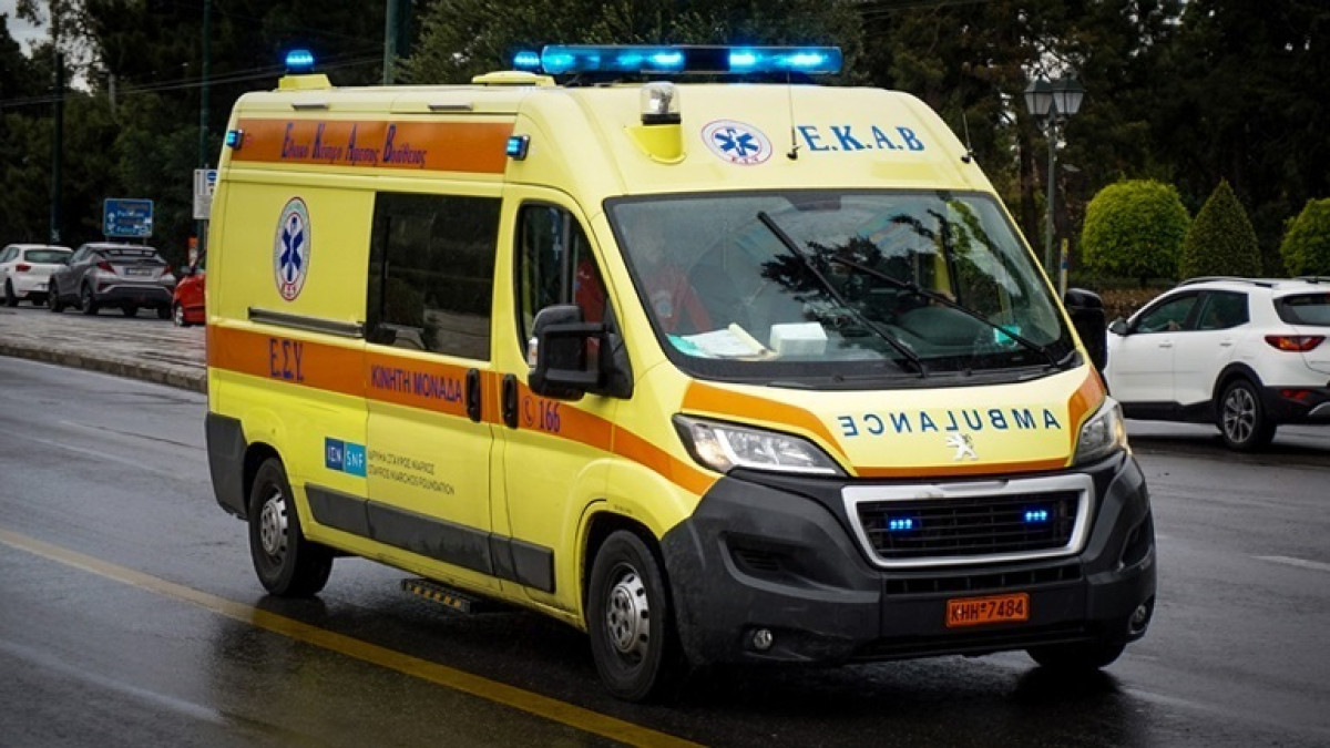 Παλαιό Φάληρο: 16χρονος ενημέρωσε ότι θα αυτοκτονήσει και αυτοπυροβολήθηκε