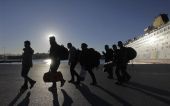 Προσφυγικό: Εκτός ελέγχου Πειραιάς, ελληνικά νησιά και Ειδομένη