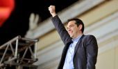 Δημοσκόπηση: Προβάδισμα ΣΥΡΙΖΑ- Μειώνεται η δημοτικότητα του Τσίπρα
